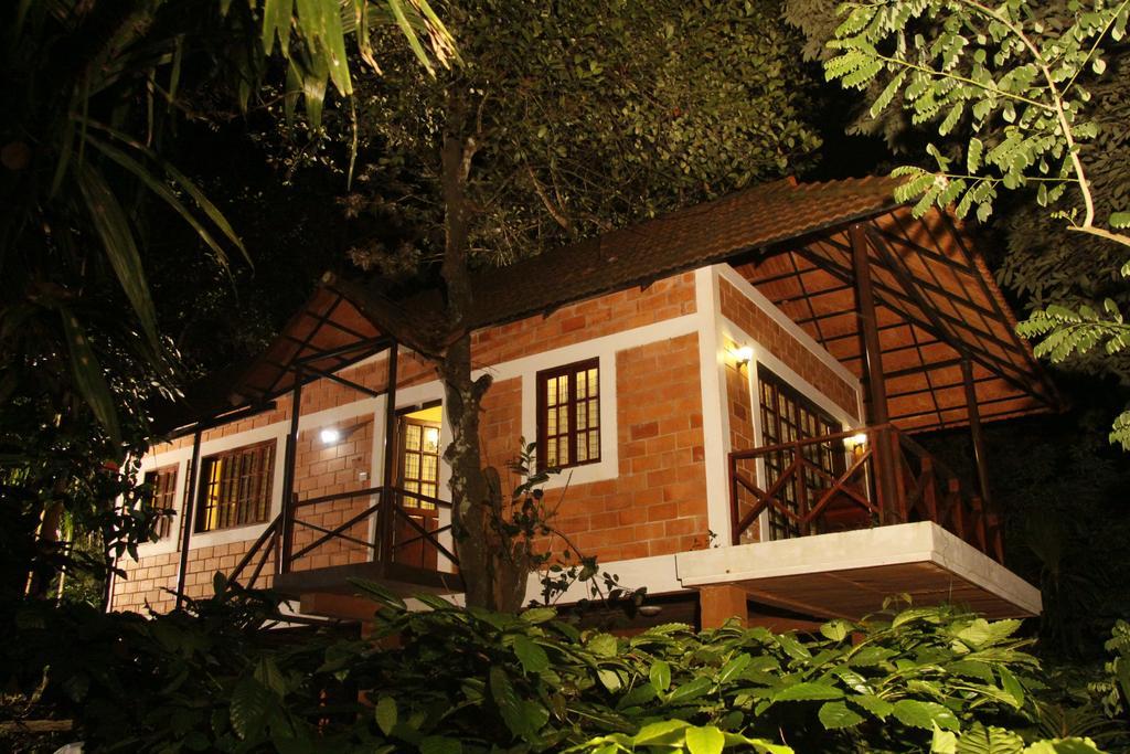 Coffee Acres Plantation Resort Kalpetta Exterior foto